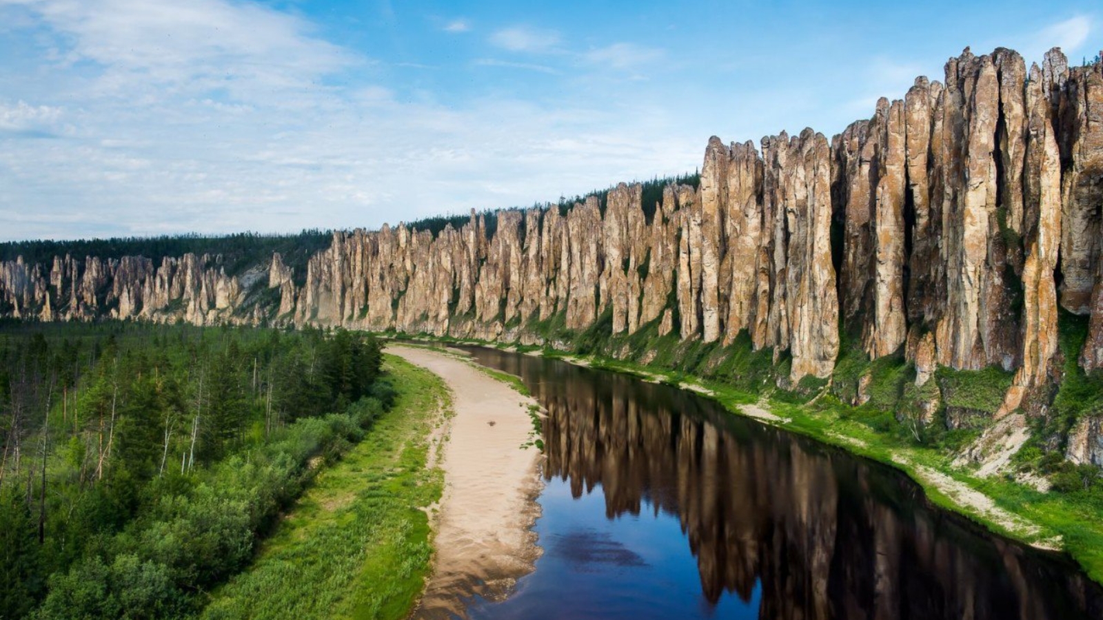 памятник реке лена